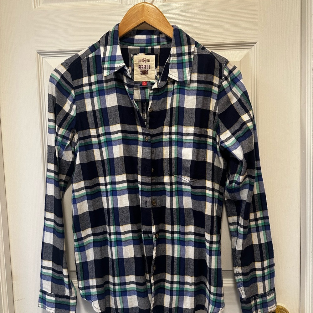 SO Navy and Green Plaid Button Down Shirt